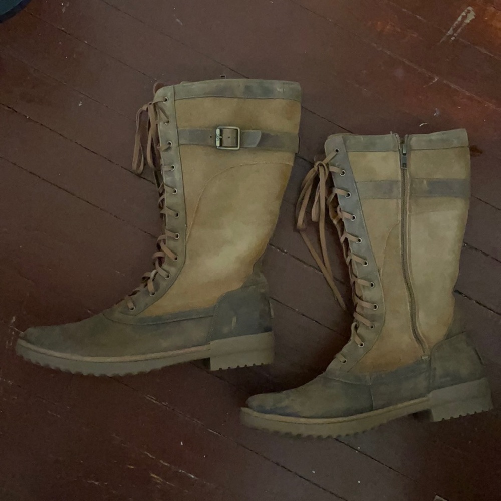 UGG Tall Laced Leather Brown Women Winter Boots, size 11